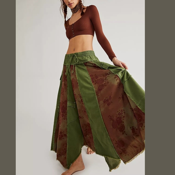 Free People AROUND THE WORLD cargo Pieced Floral Maxi Boho Grunge Skirt nwt - Picture 1 of 14